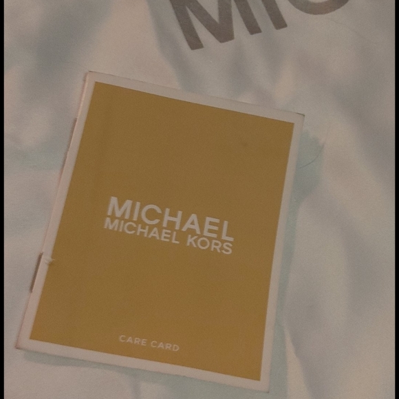 Michael Kors purse - Picture 7 of 15